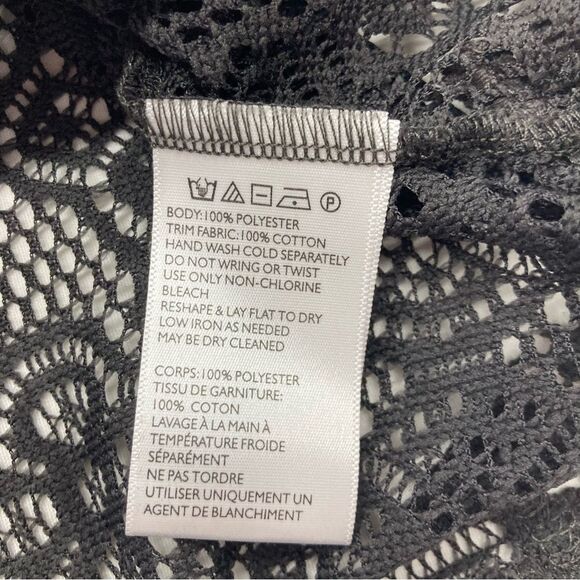 Kimchi Blue Black Lace Vest SZ M Festival Wear Sexy Feminine Crochet Layering - Picture 12 of 13